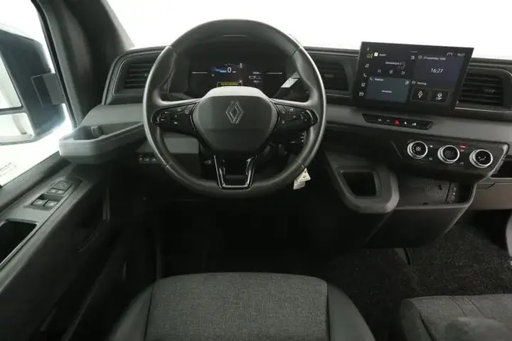 Renault Master 2025 photo 2