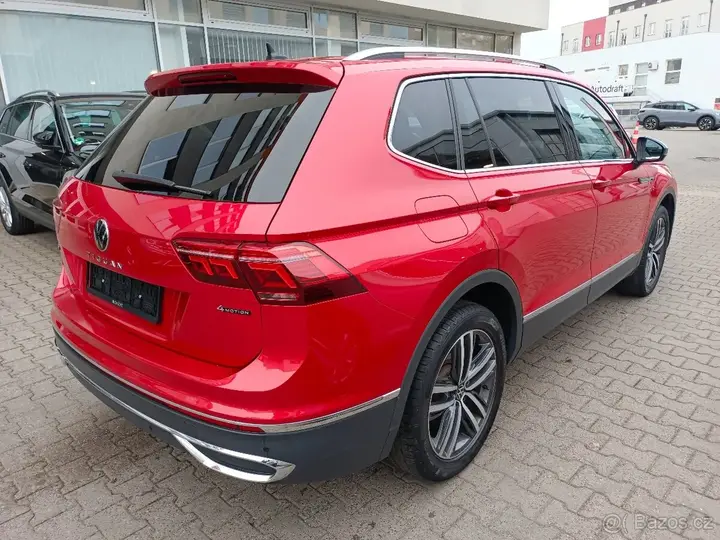 Volkswagen Tiguan Allspace 2023 photo 4