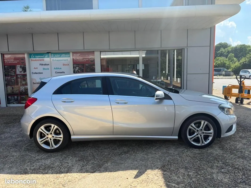 Mercedes-Benz A-Class 2013 photo 4