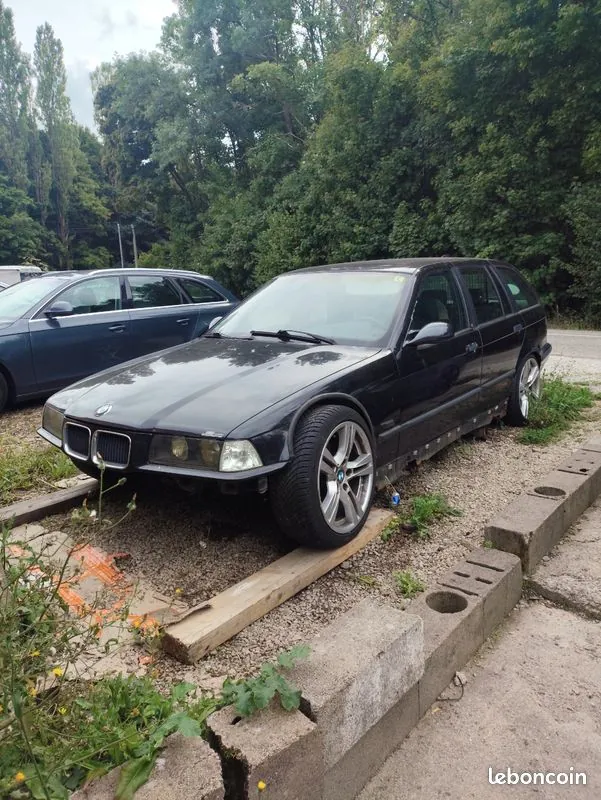 BMW 3 Series 1995 photo 3