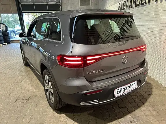 Mercedes-Benz Eqb250+ 2025 photo 3