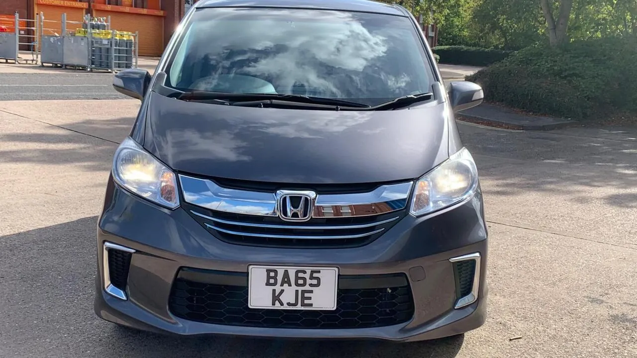 Honda Freed 2016 photo 5