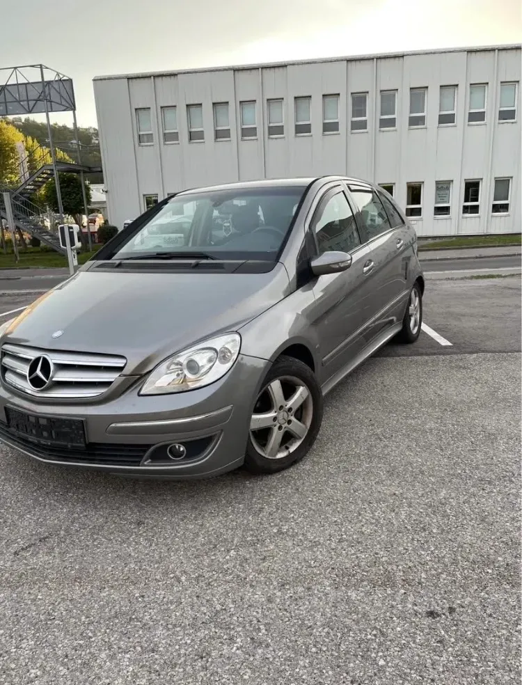 Mercedes-Benz B-Class 2006 photo 2