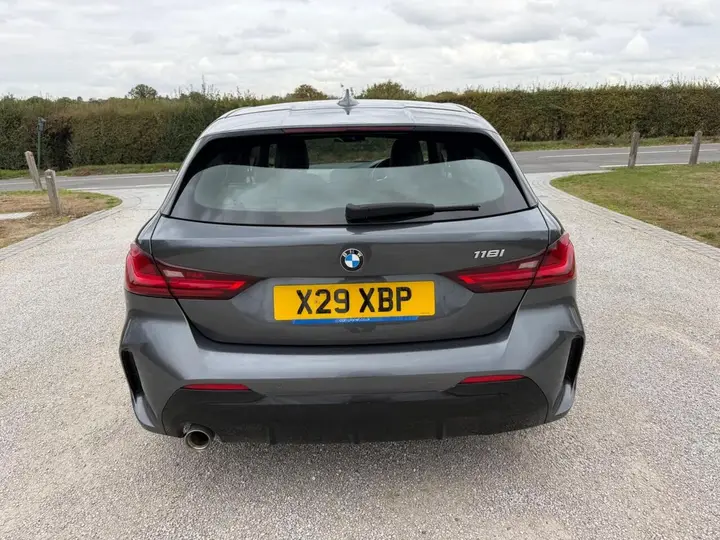 BMW 1 Series 2019 photo 4