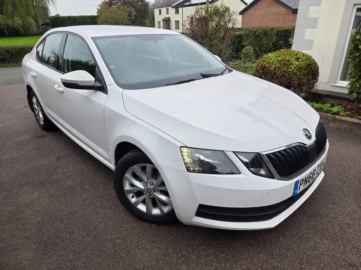 Skoda Octavia 2018 photo 4