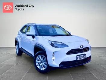Toyota Yaris Cross 2024 photo 2