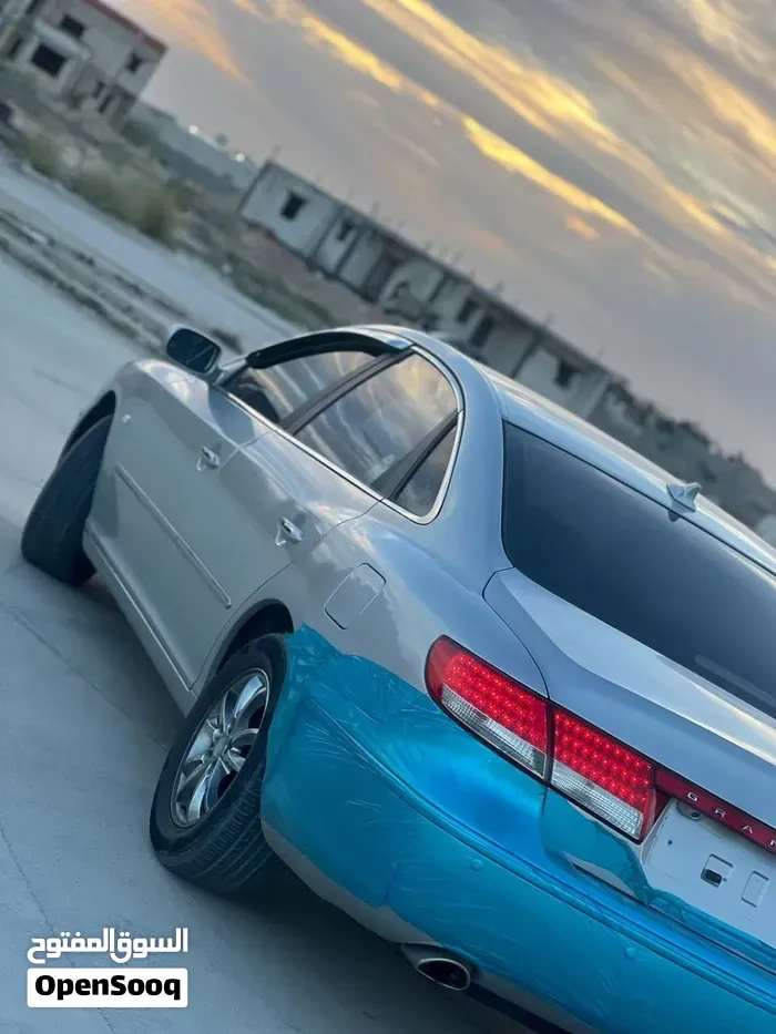Hyundai Azera 2008 photo 2