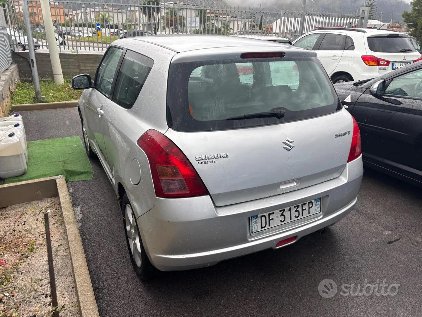 Suzuki Swift 2007 photo 4