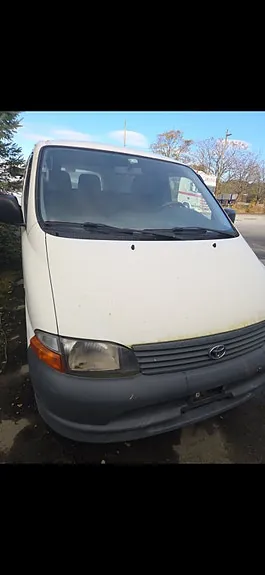 Toyota Hiace 2005 photo 3