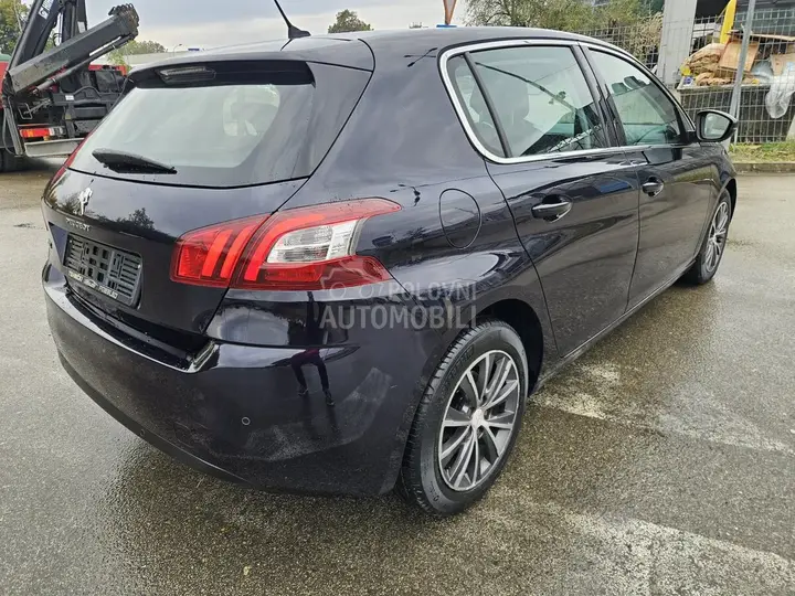 Peugeot 308 2014 photo 5