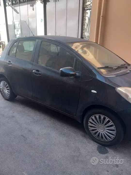 Toyota Yaris 2007 photo 4