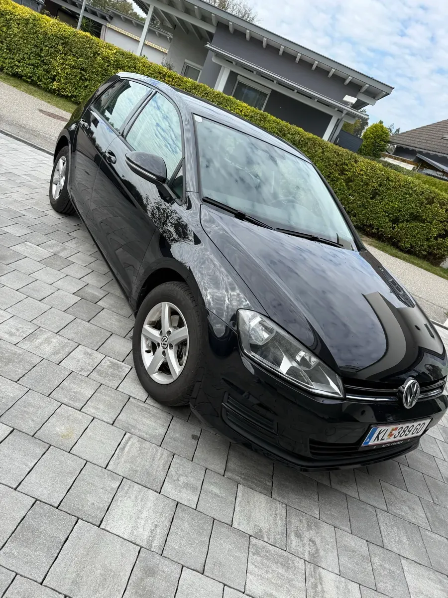 Volkswagen Golf 2013 photo 3