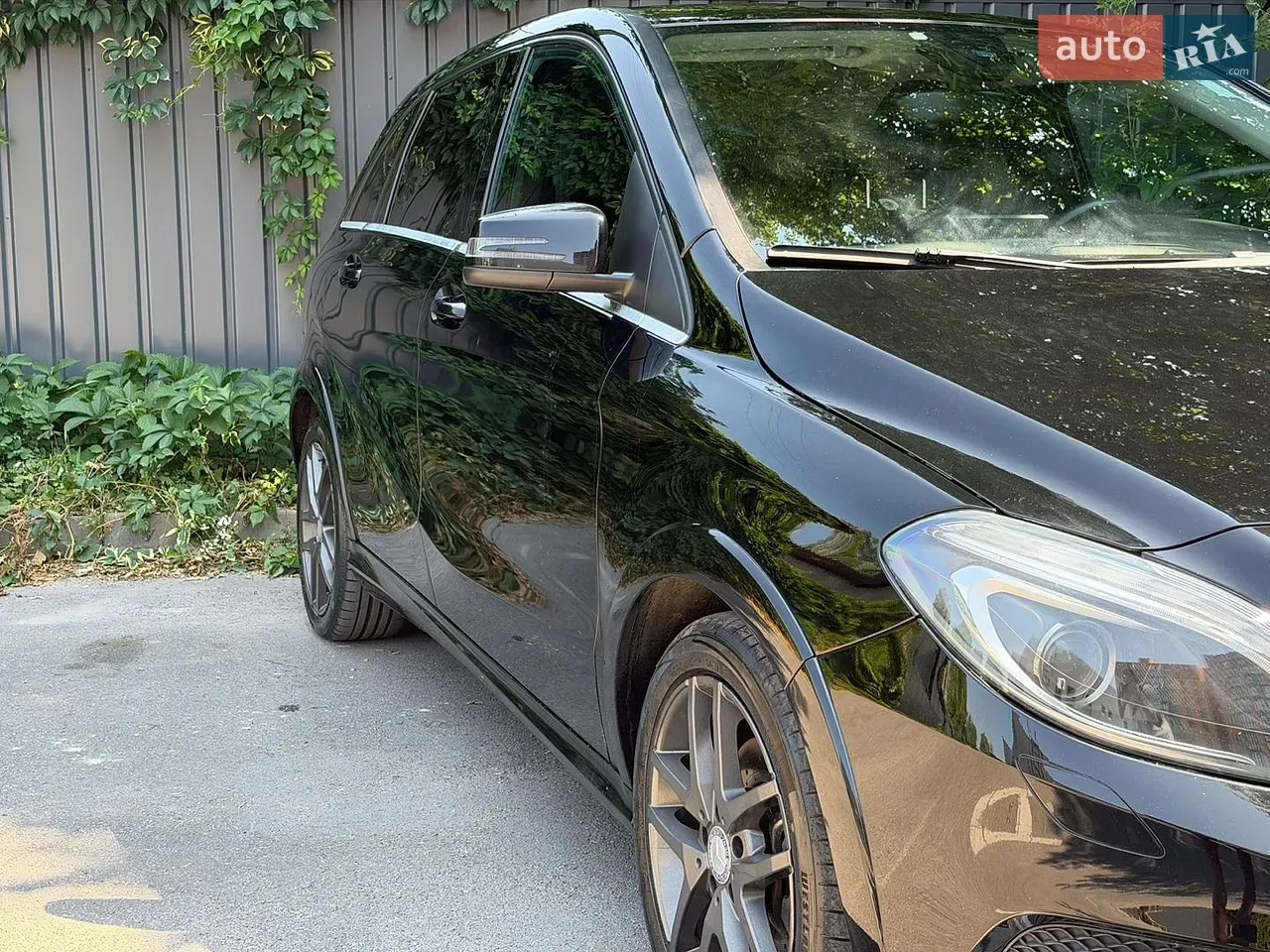 Mercedes-Benz B-Class 2016 photo 4