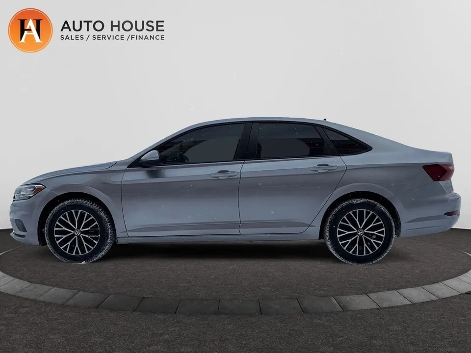 Volkswagen Jetta 2020 photo 2