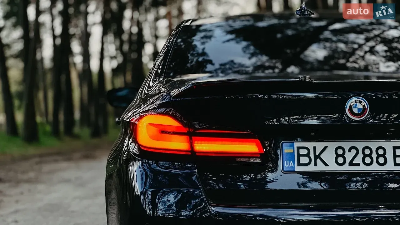 BMW 5 Series 2017 photo 4