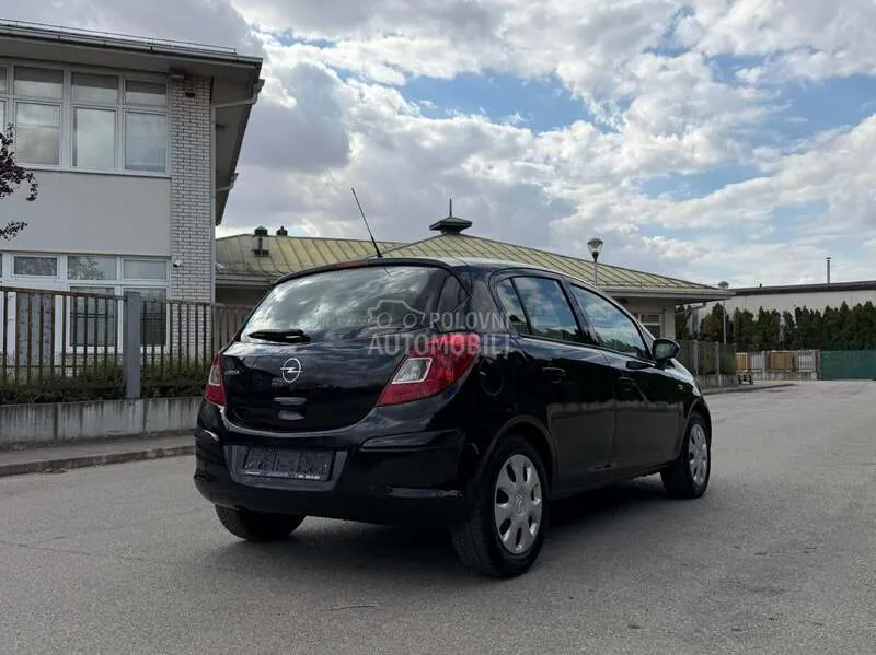 Opel Corsa D 2008 photo 4