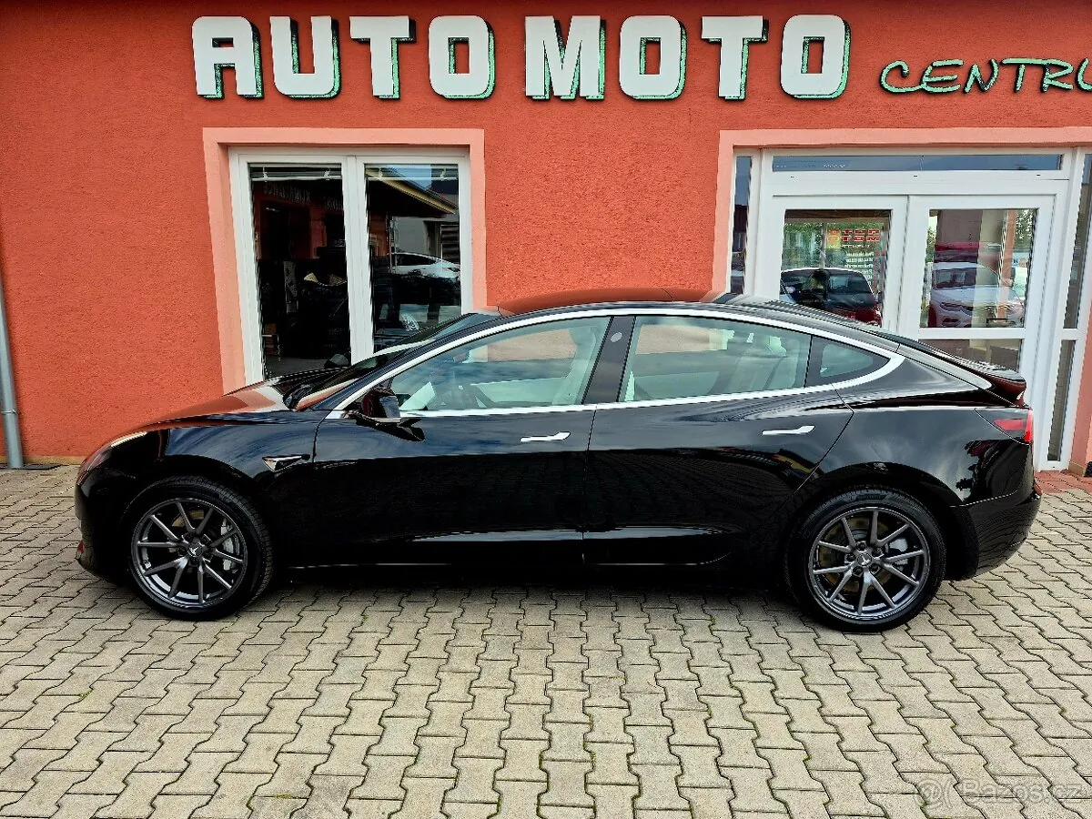 Tesla Model 3 2019 photo 2