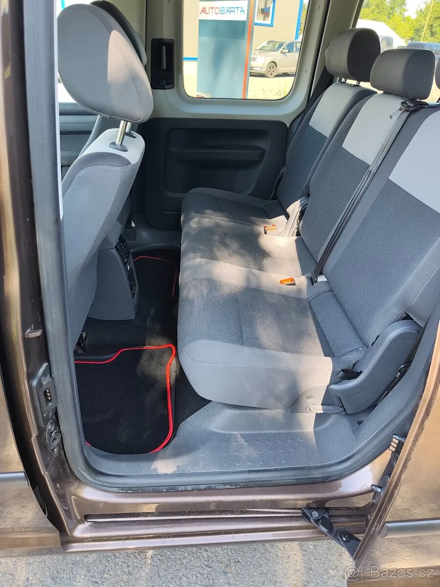 Volkswagen Caddy 2012 photo 5