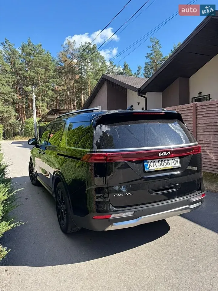 Kia Carnival 2023 photo 4