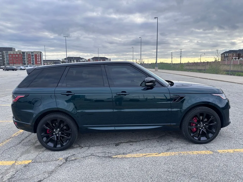 Land Rover Range Rover Sport 2022 photo 3