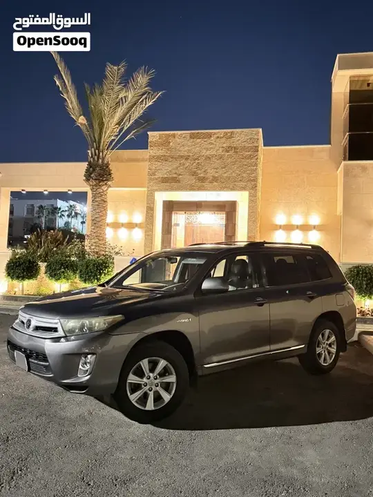 Toyota Highlander 2013 photo 2