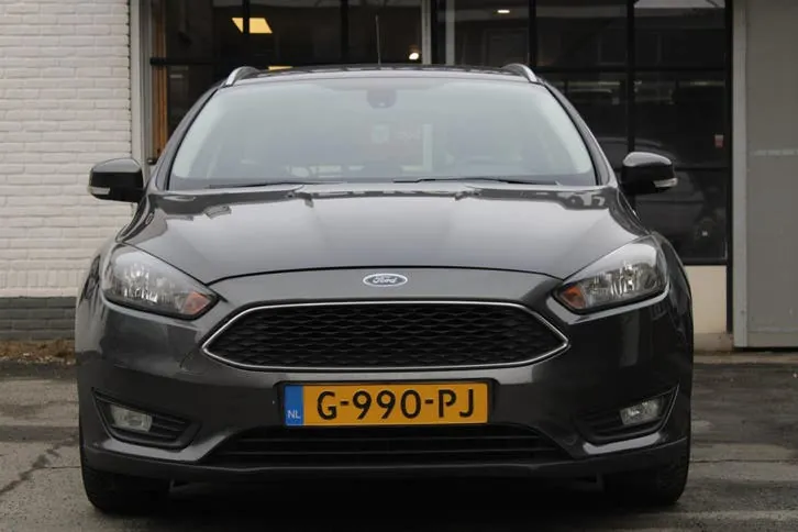 Ford Focus 2016 photo 2