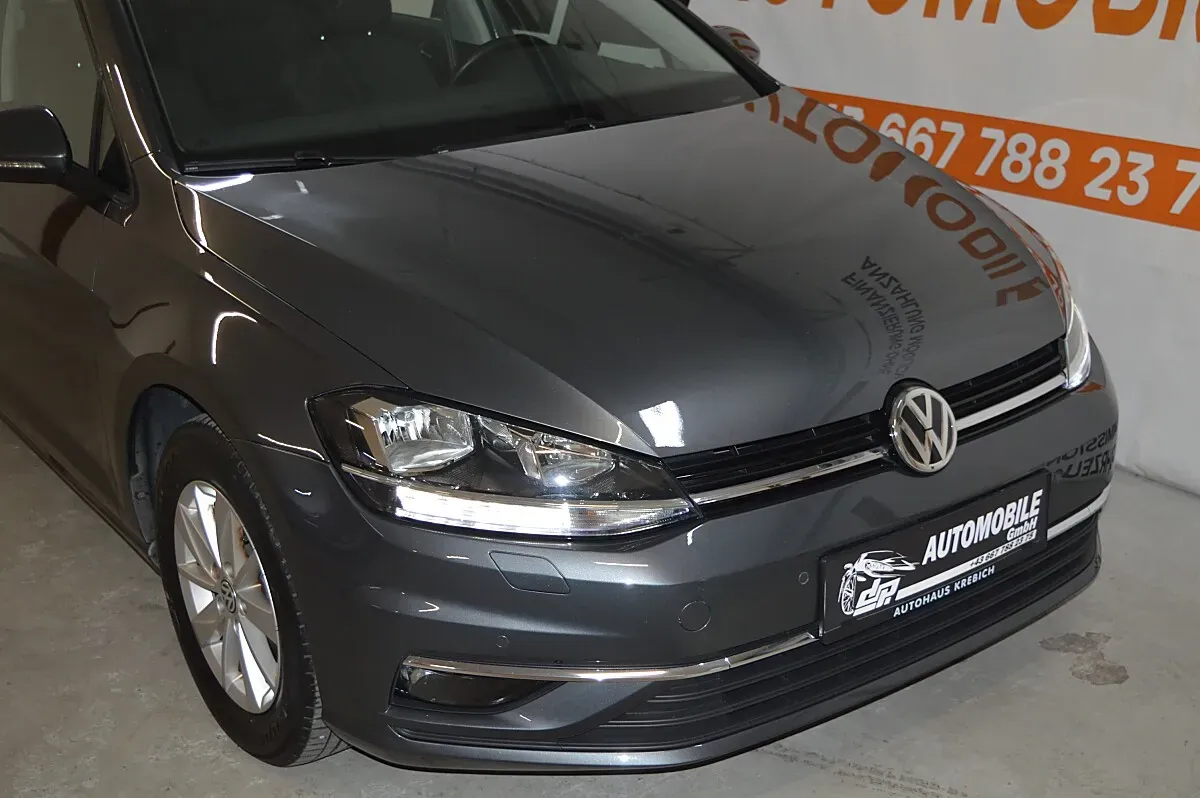 Volkswagen Golf 2019 photo 2