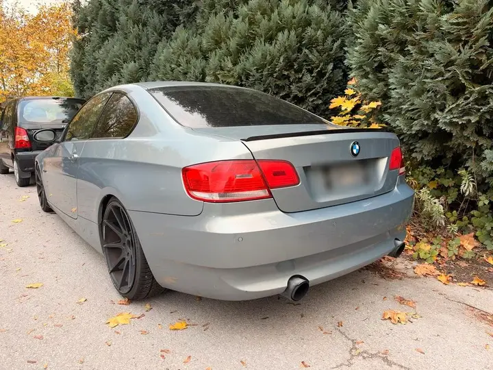 BMW 335I