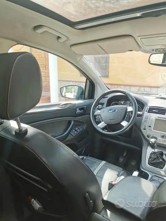 Ford Kuga 2008 photo 3