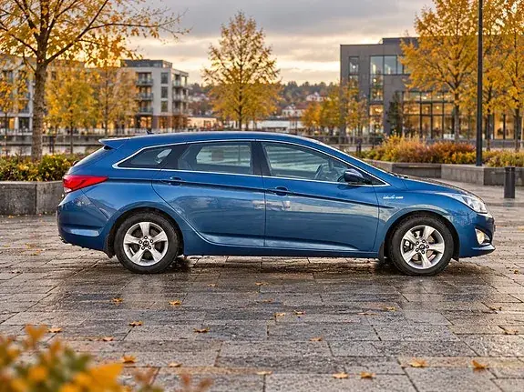Hyundai I40