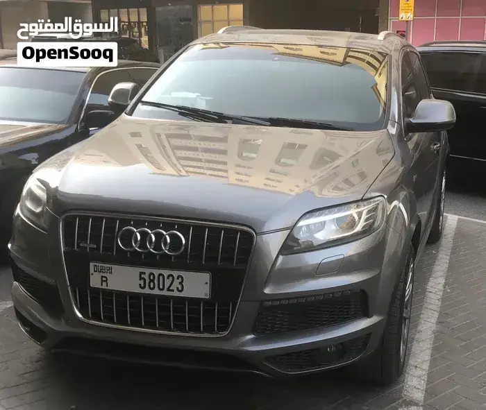 Audi Q7 2013 photo 2