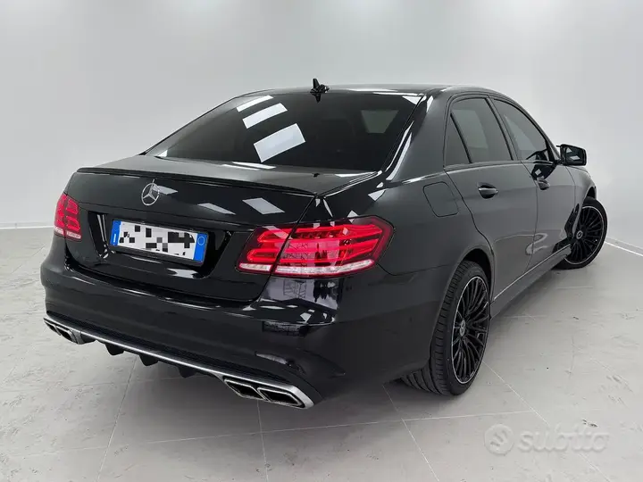 Mercedes-Benz E220 2014 photo 2