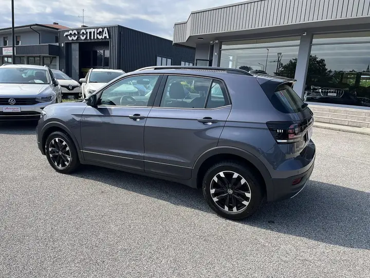 Volkswagen T-Cross 2023 photo 3