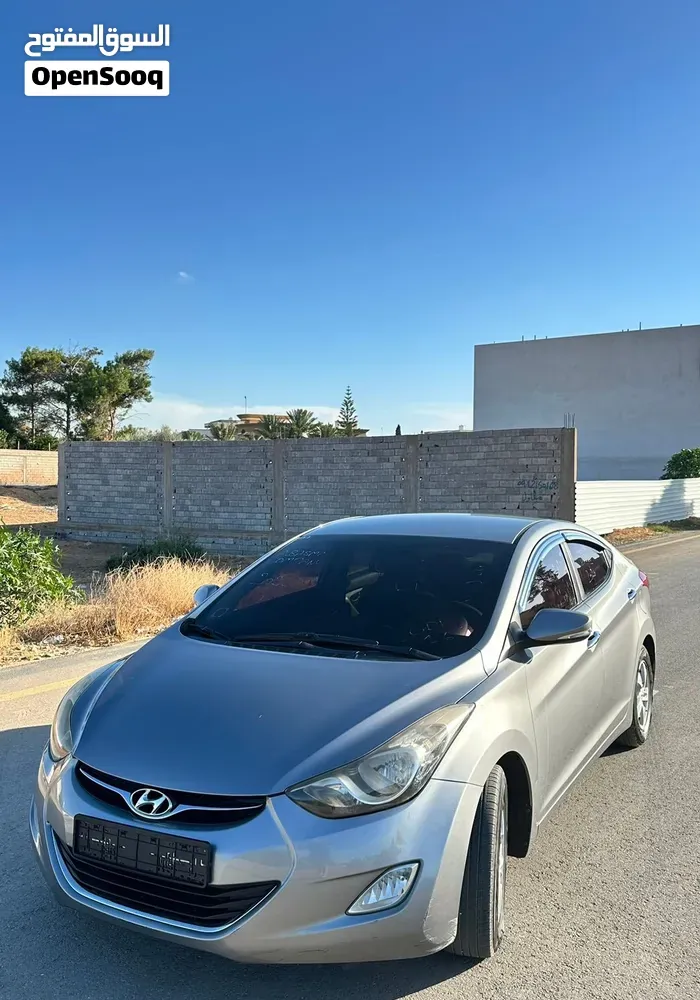Hyundai Elantra 2012 photo 4