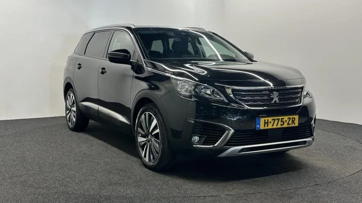 Peugeot 5008 2021 photo 3
