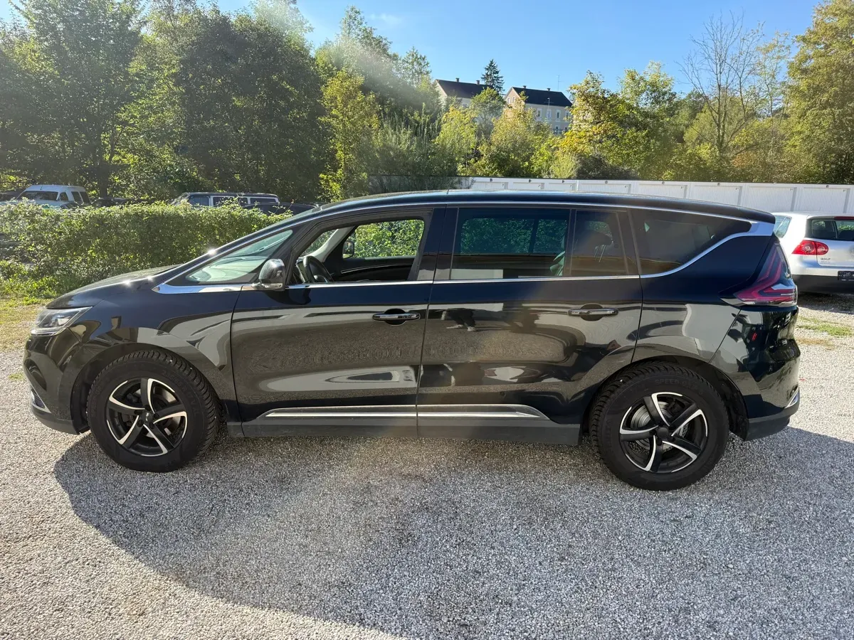 Renault Espace 2016 photo 2