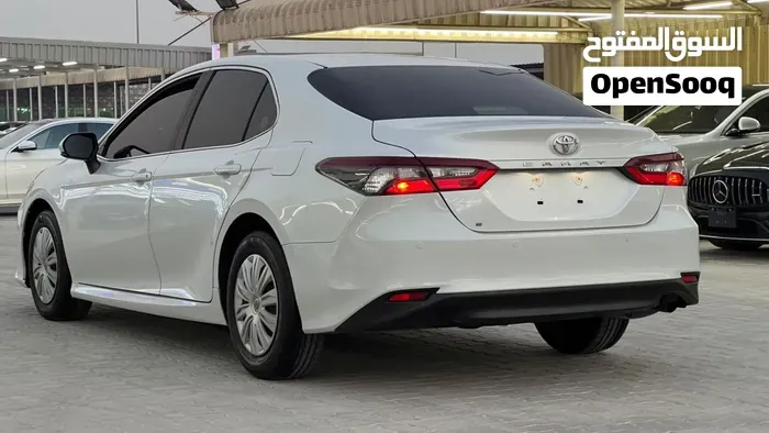 Toyota Camry 2022 photo 4