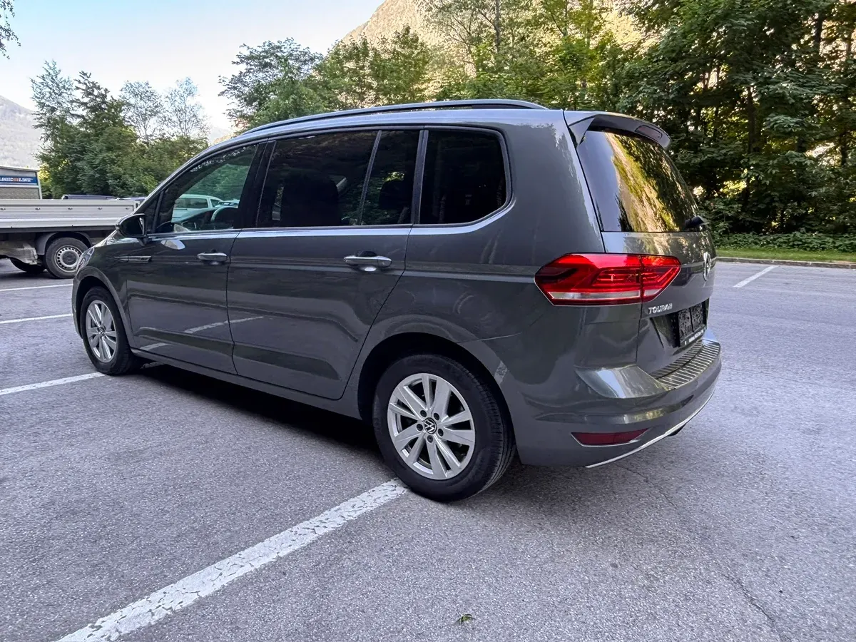 Volkswagen Touran 2020 photo 3