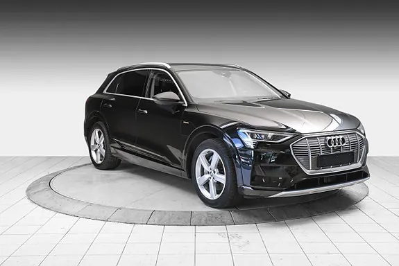 Audi E-Tron 2019 photo 2
