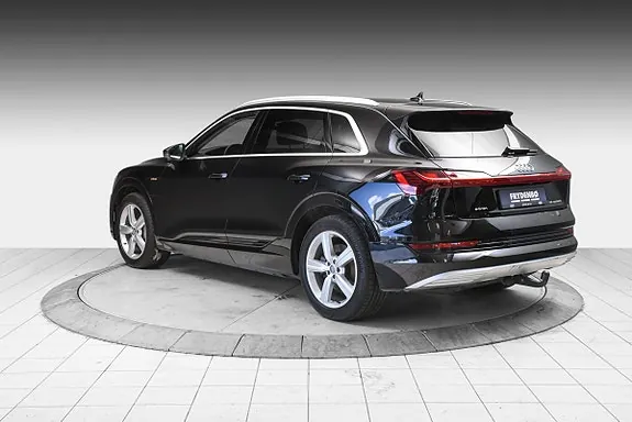 Audi E-Tron 2019 photo 4