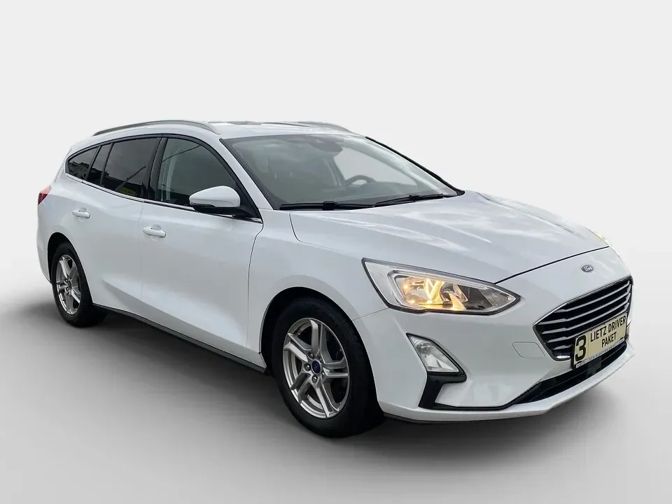 Ford Focus 2018 photo 2