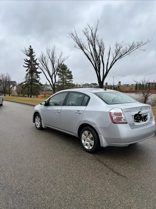 Nissan Sentra 2009 photo 2