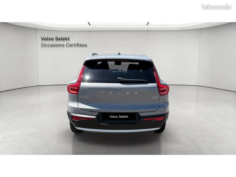 Volvo Xc40 2024 photo 3