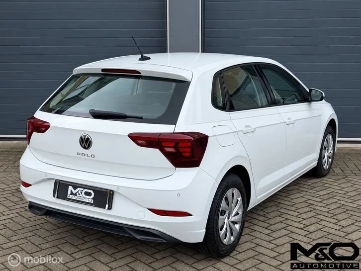 Volkswagen Polo 2023 photo 2