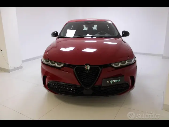 Alfa Romeo Tonale 2024 photo 2