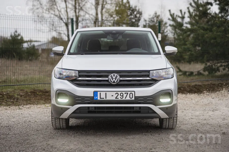 Volkswagen T-Cross 2021 photo 2
