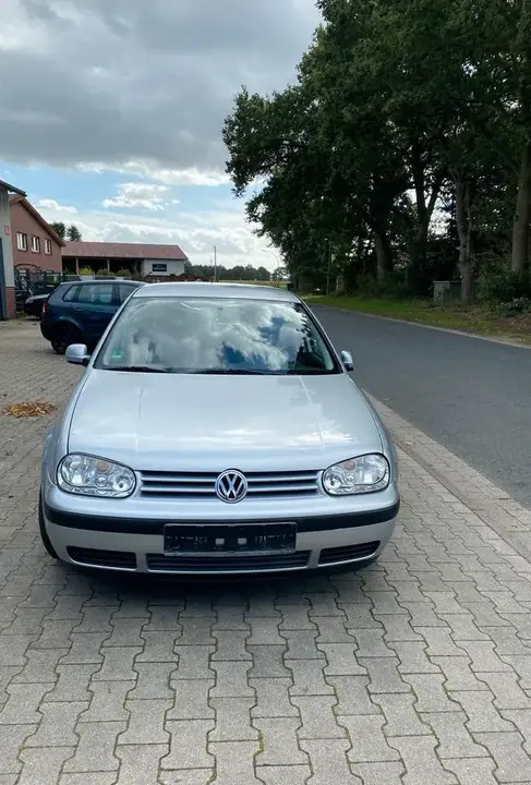Volkswagen Golf 4