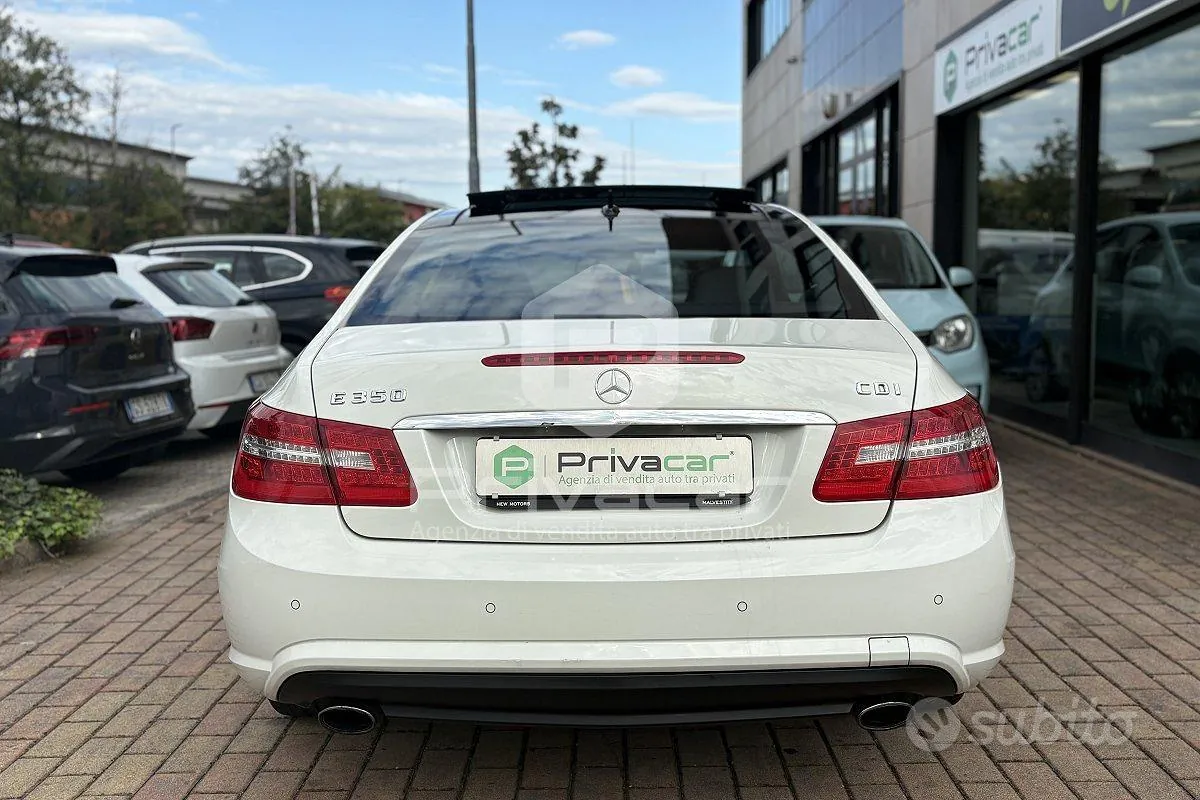 Mercedes-Benz E 350 Cdi Coupé 2011 photo 5