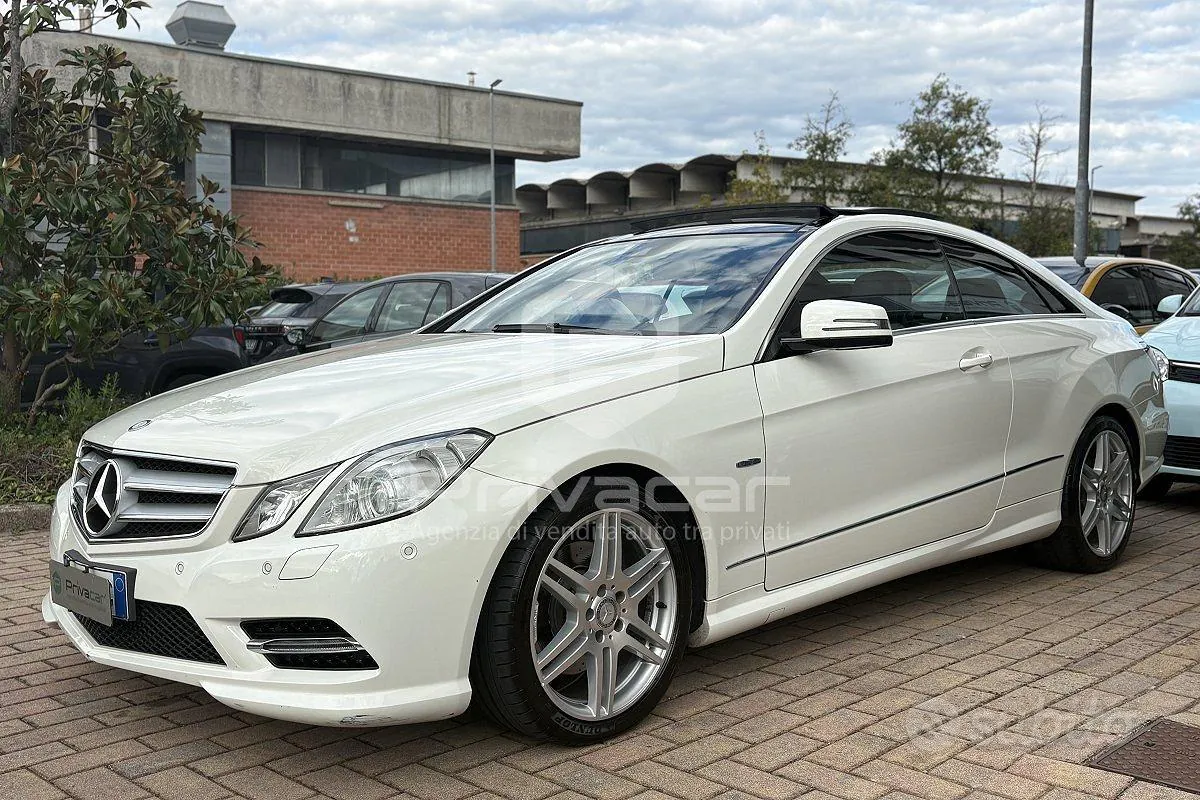 Mercedes-Benz E 350 Cdi Coupé 2011 photo 3