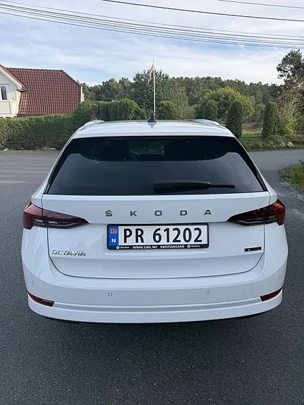 Skoda Octavia 2021 photo 5